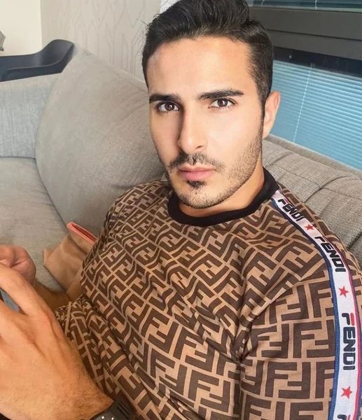 саймон леваїв, шимон хають, аферист з тиндеру, The Tinder Swindler