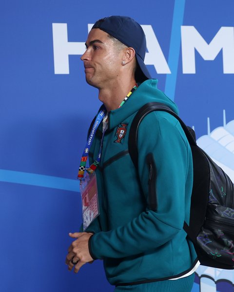 Кріштіану Роналду залишає Євро