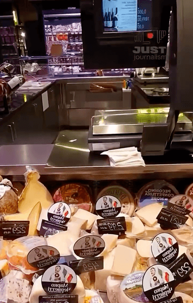 Продукты в одесском магазине