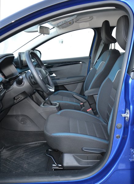 передние сиденья Renault Kardian