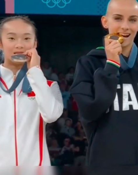 Олимпийская чемпионка Чжоу Якинь, спортсменка вернулась из Парижа в Китай и работает в ресторане