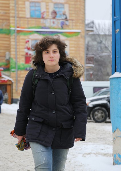 

Яна Панфилова родилась с ВИЧ. Она научилась жить с этим диагнозом, и единственное, чем может "заразить" окружающих, это оптимизмом и хорошим настроением
