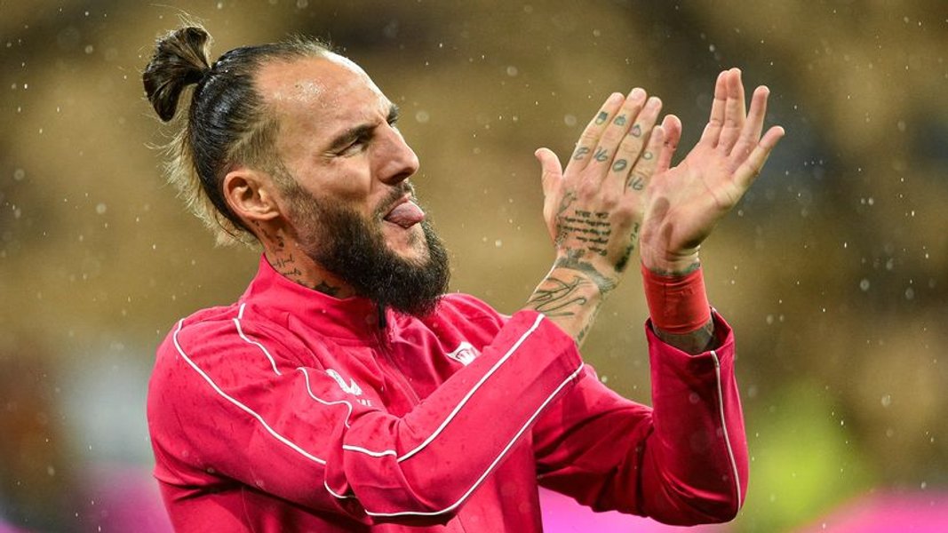 Неманья Гудель