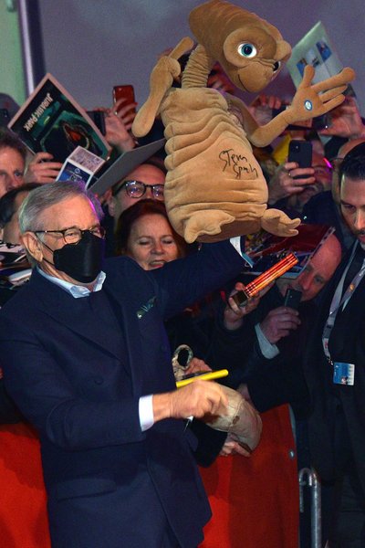 фабельманы, спилберг фабельманы, фильм стивена спилберга, фабельманы рецензия, фабельманы отзыв, фабельманы оскар, фабельманы лучший фильм