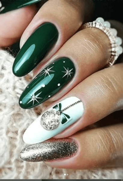 Рисунки в виде символа Нового года и красивая новогодняя роспись