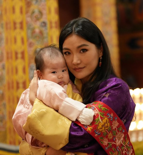 джецун, королева бутана, дочь