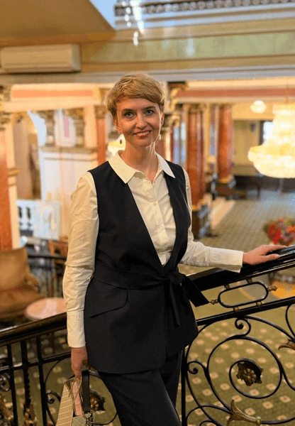 Эксперт по этикету Татьяна Курганская