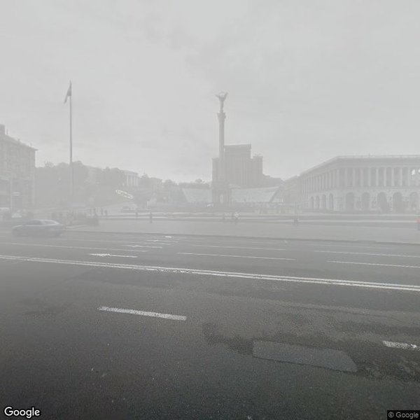 Майдані Незалежності в Києві покритий смогом