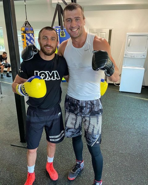 Василий Ломаченко и Александр Гвоздик