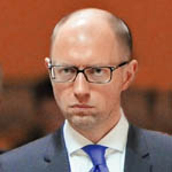 
Арсений Яценюк 
о понесенных в ходе войны убытках
