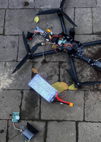 Молния управление мобильной связью