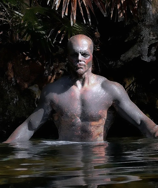 Француз Ентоні Лоффредо став прибульцем, чоловік зробив з себе інопланетянина, трансформація зовнішності, краса