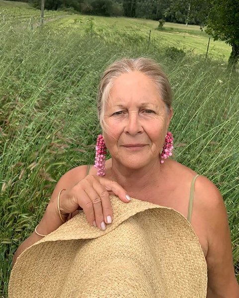 Симон Порт Жакмюс бабушка фото