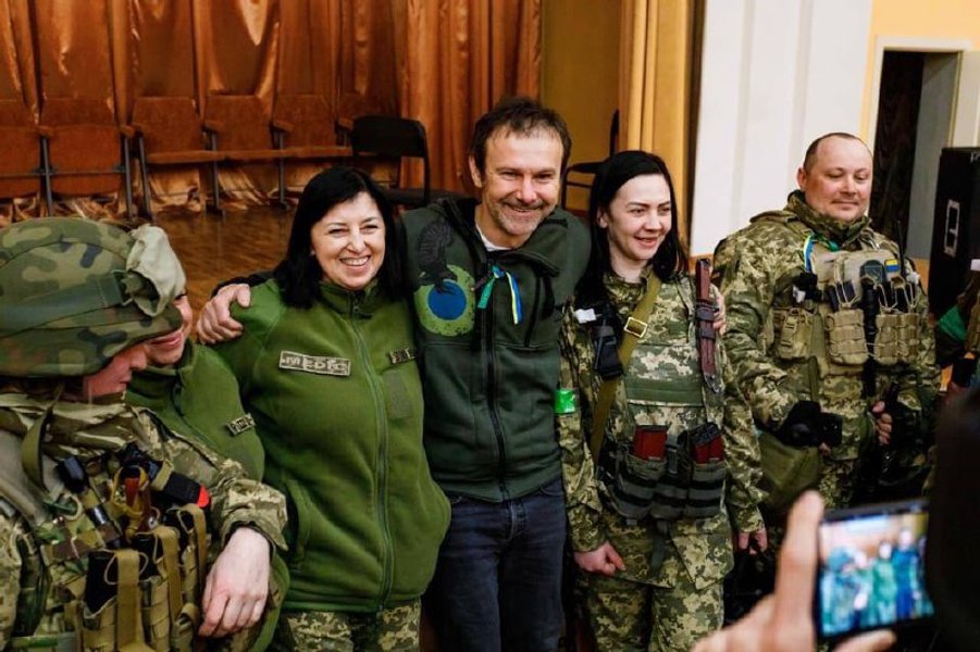 Вакарчук Харьков концерт Синегубов военные бойцы ВСУ