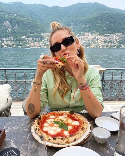 кьяра ферраньи, пицца, блогер, инфлюэнсер