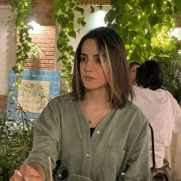 Роя Хешматі