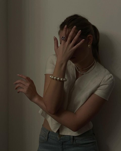 Луїза розова, дочка путина