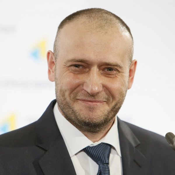 
Дмитрий Ярош
о министре внутренних дел
