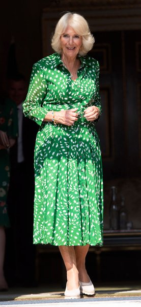 Королева Камилла