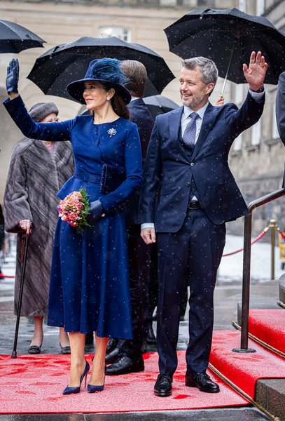 король Дании Фредерик, королева Мария