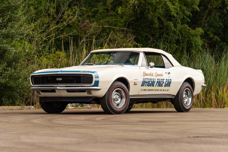 Chevrolet Camaro 1967, колекція авто, ретро авто