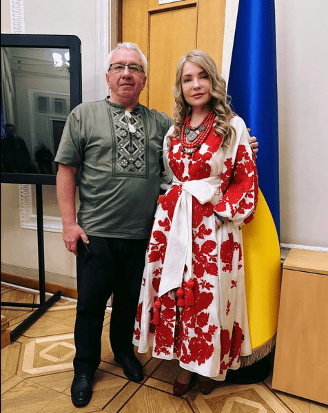 Юлия Тимошенко пришла в ВР в вышитом платье