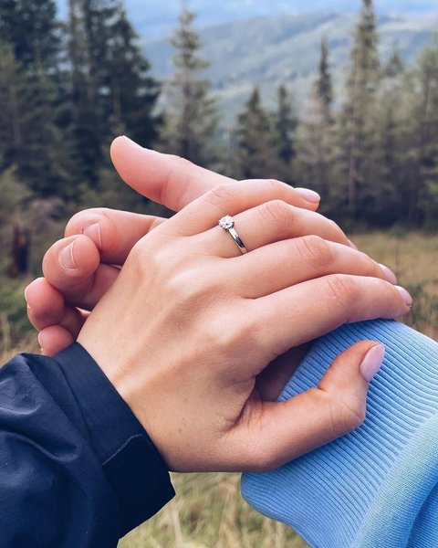 Лозинський заручини