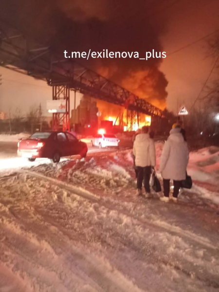 Атака БПЛА, атака дронів, атака безпілотників, вибухи, вибухи в Росії, атака Росія, пожежі в Росії, заводи, пожежа, горять заводи