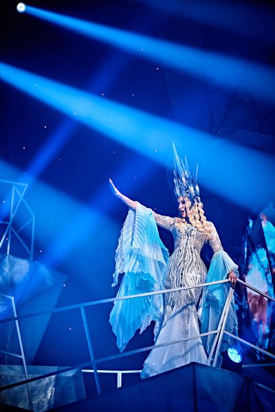 оля полякова, "Нова Cнігова королева", новогоднее шоу, новогоднее представление, шоу во дворце украина, дворец украина, мюзикл снежная королева, украинский мюзикл, новый год