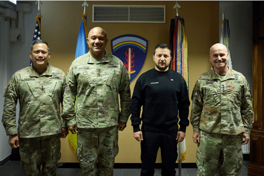 Зеленський відвідав командування армії США в Європі