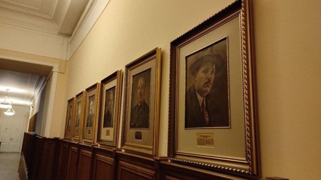 Кернес, горсовет, портрет кернеса, мэрия