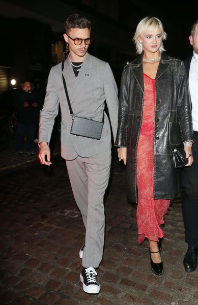 Ромео Бекхем та Міа Реган