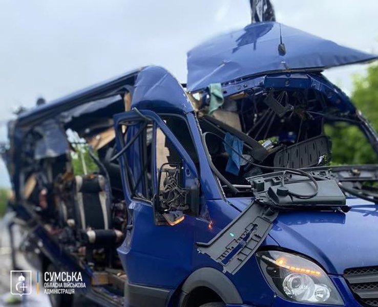 Автобус, удар по рейсовому автобусу, сумщина