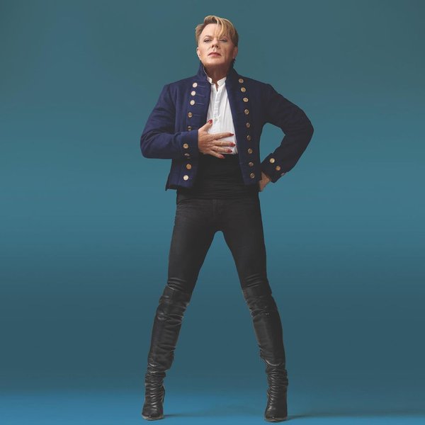 Транс адамдар демеуші іздейді