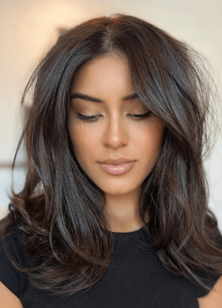 стрижка на среднюю длину