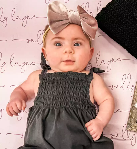 Рождение недоношенного ребенка, преждевременные роды, Коллин Веймер родила девочку с экстремально низким весом, США, фото, невероятная история из детства