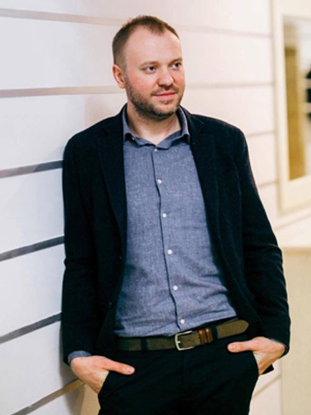 

Андрей Бычковский: " Я умею считать деньги, умею работать. Зачем сидеть в офисе за гроши?"
