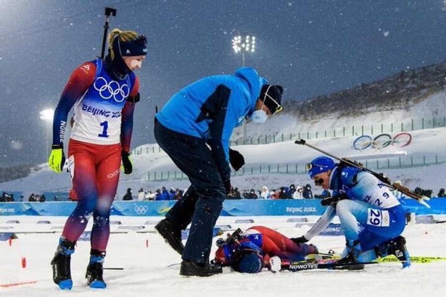 Падіння норвезької біатлоністки