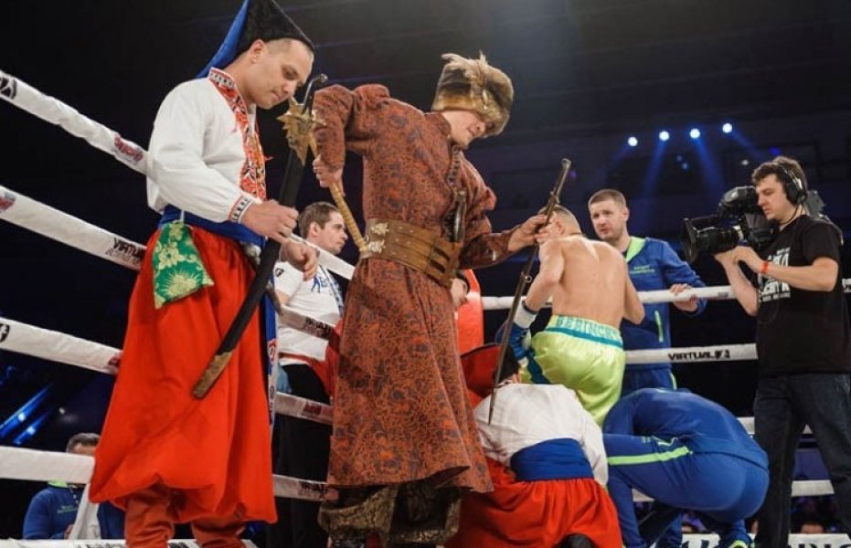 From "Cossack" to "Joker": bright images of Oleksandr Usyk before battles From "Cossack" to "Joker": bright images of Oleksandr Usyk before battles