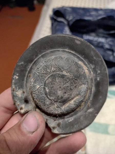 На дні обмілілого Каховського водосховища археологи знаходять унікальні речі