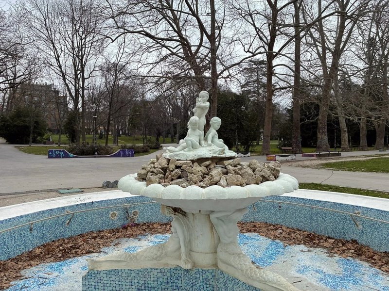 Фото на iPhone 17e