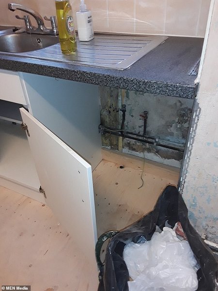 Дом в Манчестере, куда поселили многодетную мать