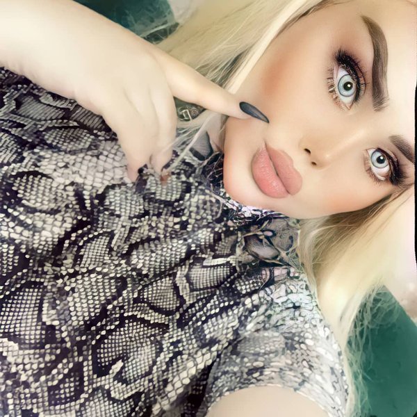 Іракська Барбі стала зіркою соцмереж, Далія Наїм, Instagram, краса, ідеал краси, зовнішність, фото, курйози