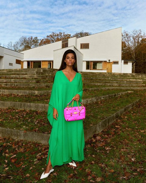 тина кунаки, зеленое платье, тренд сезона