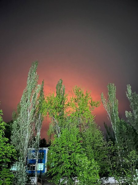 прилет Мариуполь, взрыв Мариуполь, пожар Мариуполь, Мариуполь, Мариуполь