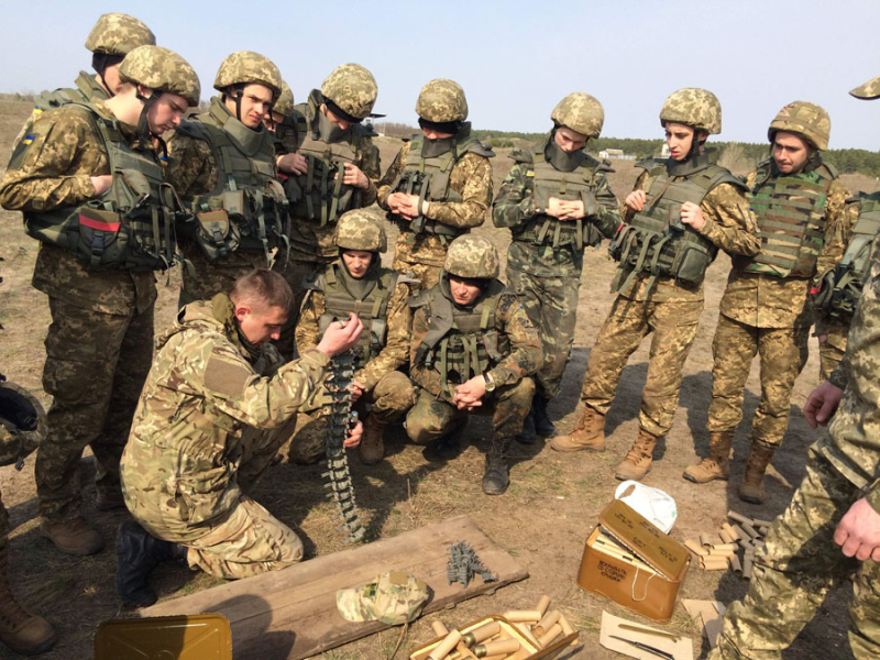 Приліт в Полтаві сьогодні, 3 вересня, Полтава, Інститут зв'язку, фото навчань