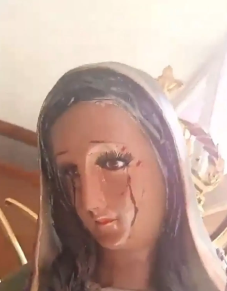 Статуя Діви Марії 1500-х років вкрилась кривавими сльозами, Богоматір Гваделупська, таємниче божественне послання