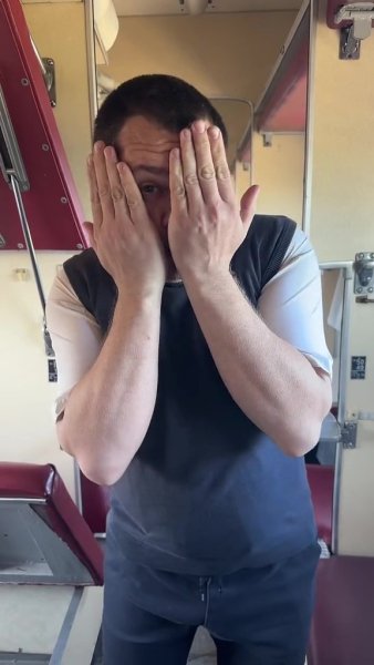 Олександр Барильник, провідник потяга Провідник потяга, права та обов'язки пасажирів у вагоні, Укрзалізниця, інтерв'ю, туризм, подорожі, питання та відповіді