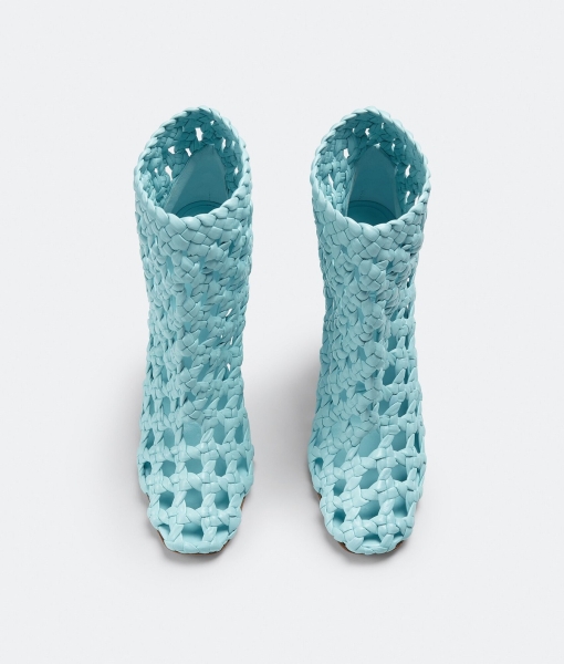 плетени обувки обувки, тенденции в обувките 2023, обувки 2023, тенденции пролет 2023, тъкани обувки