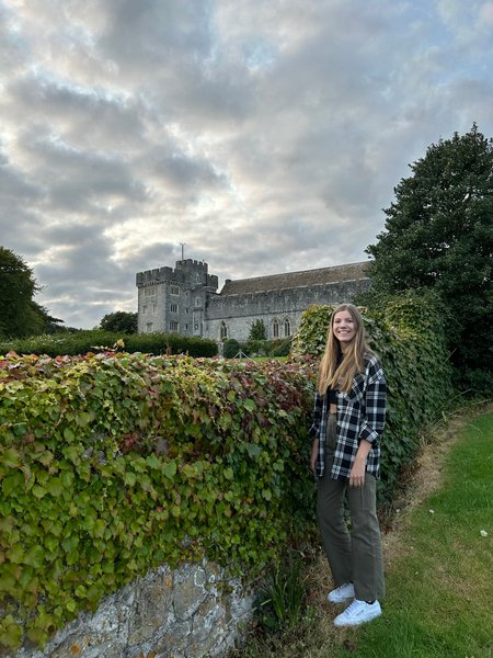 Принцесса София Испанская, школа, хиппи хогвардс